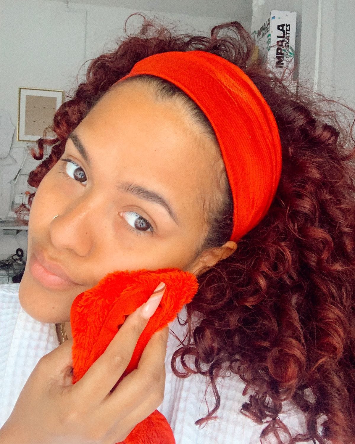 Love Red PRO MakeUp Eraser
