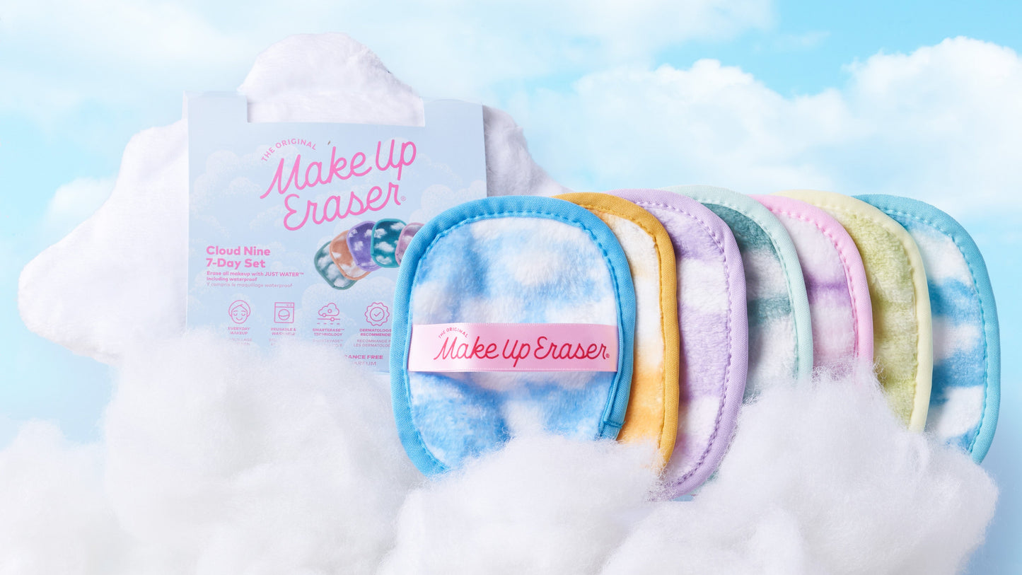 Cloud 9 7-Day MakeUp Eraser Set & Cosmetic Bag