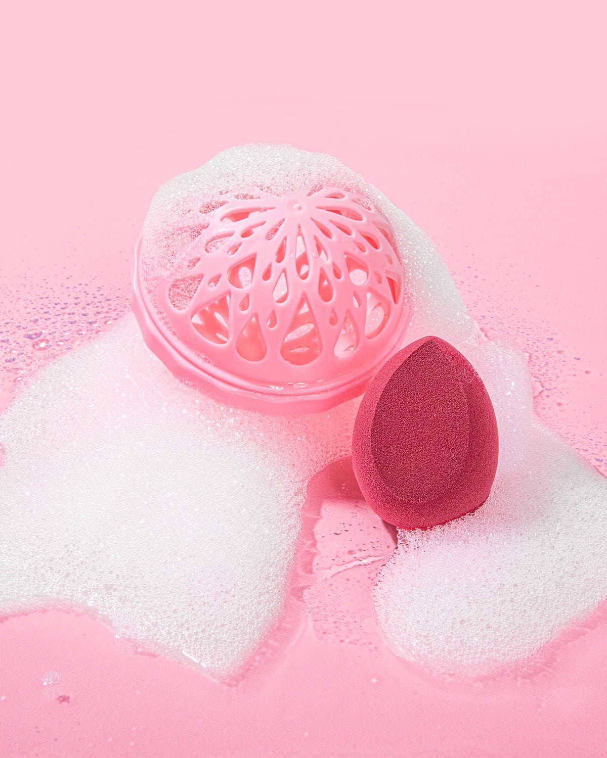 The SPONGE by MakeUp Eraser | CLOSEOUT