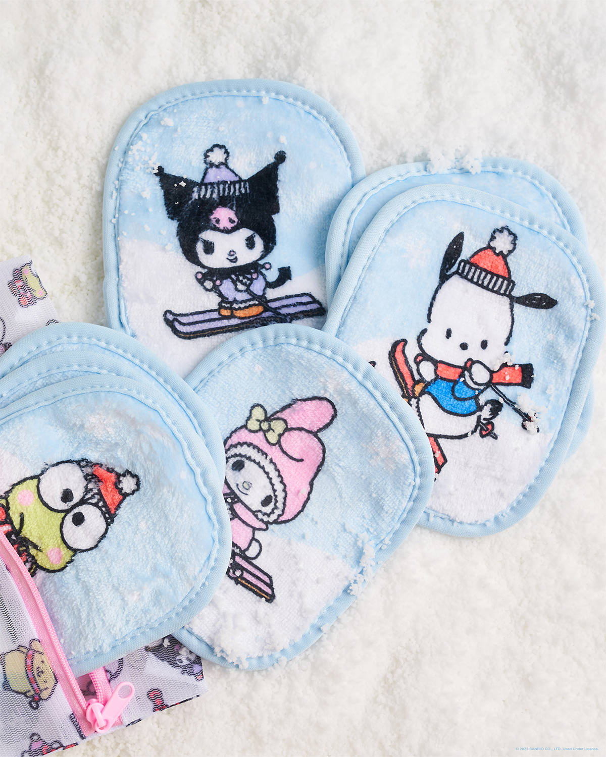 Hello Kitty & Friends Aspen Vacation 7-Day Set © Sanrio